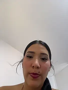 IsabellaJoness  online show from March 2026 05:05:01 PM