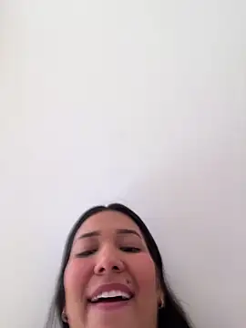 IsabellaJoness  online show from November 2025 12:31:02 PM