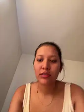 IsabellaJoness  online show from October 2025 12:13:01 PM