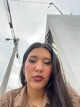 IsabellaJoness  online show from February 2026 09:12:01 PM