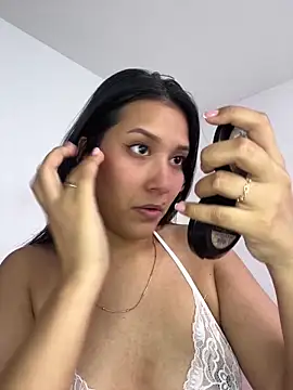 IsabellaJoness  online show from January 2026 08:25:02 PM