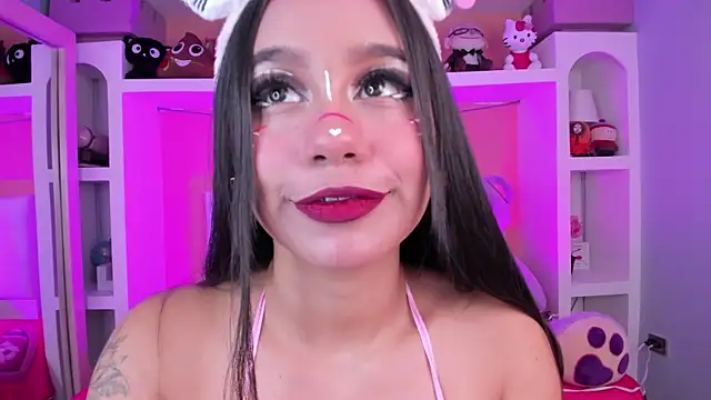 foxy samy online show from July 2026 06:03:01 PM