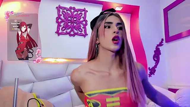 isa  fox online show from October 2025 12:42:01 AM