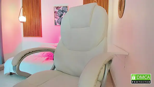 Snapshot of Nallah_ chatting on October 2025 03:22:01 AM Nallah online show from October 2025 03:22:01 AM
