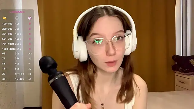 KrystinFunches online show from October 2025 09:28:02 AM