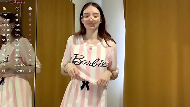 KrystinFunches online show from October 2025 08:03:01 AM