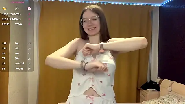 KrystinFunches online show from October 2025 08:13:02 AM