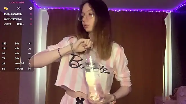 KrystinFunches online show from November 2025 08:19:02 AM