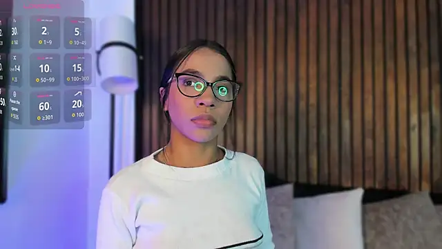 Ivana Hall online show from December 2025 08:03:01 PM