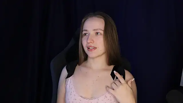 Keily8 online show from October 2025 09:05:01 PM