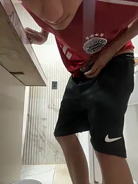 henrique61 online show from January 2026 08:02:02 PM