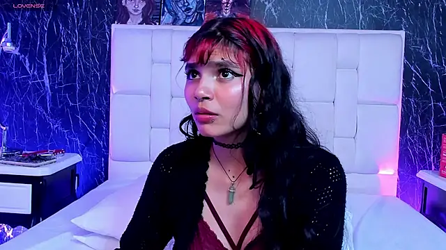 Raven Rox online show from October 2025 04:03:02 AM