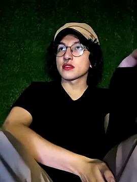 -BlueOpal- online show from November 2025 08:09:02 PM