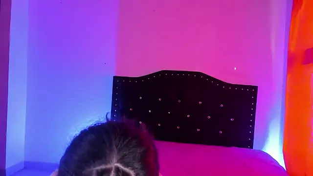 Snapshot of kitty__chs chatting on December 2025 12:00:02 PM kitty chs online show from December 2025 12:00:02 PM