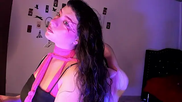 kitty  chs online show from March 2026 10:55:01 PM