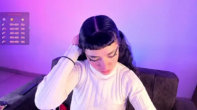 Snapshot of kitty__chs chatting on October 2025 11:42:02 AM kitty chs online show from October 2025 11:42:02 AM