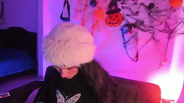 Snapshot of kitty__chs chatting on November 2025 01:50:02 PM kitty chs online show from November 2025 01:50:02 PM