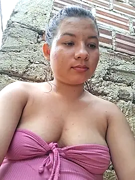 hot-mom22 online show from October 2025 01:35:02 PM