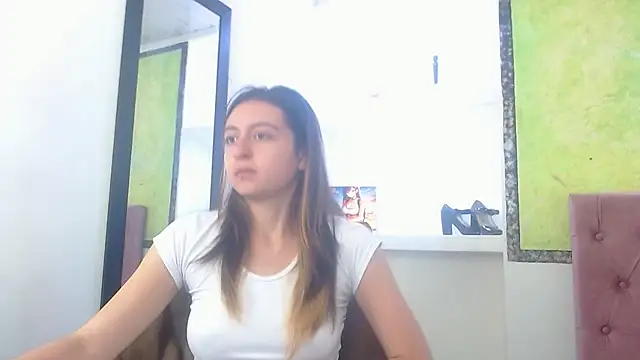 Snapshot of lala_clark chatting on November 2025 12:20:02 PM lala clark online show from November 2025 12:20:02 PM