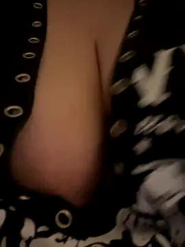 wonderlustt online show from October 2025 09:04:02 PM