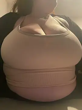 wonderlustt online show from June 2026 08:47:02 PM