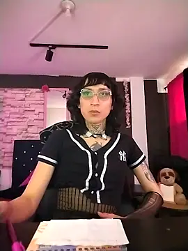 Snapshot of FelishaKitty chatting on September 2025 04:03:02 PM FelishaKitty online show from September 2025 04:03:02 PM