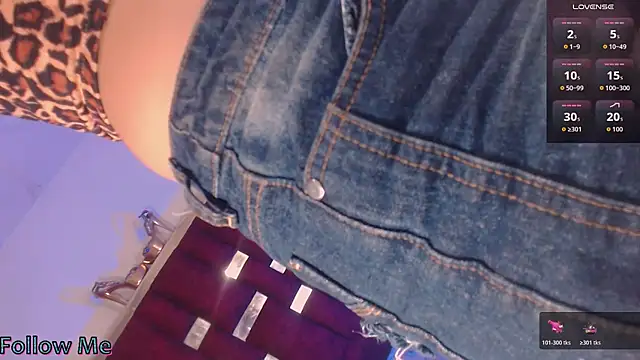 roxanawillts online show from April 2026 12:28:02 AM