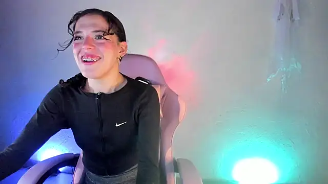 Snapshot of zakura_Haruno chatting on November 2025 11:47:02 AM zakura Haruno online show from November 2025 11:47:02 AM