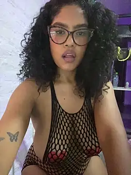 Snapshot of miiabrown18 chatting on July 2026 01:17:01 AM miiabrown18 online show from July 2026 01:17:01 AM