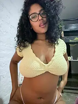 miiabrown18 online show from May 2026 01:12:02 AM