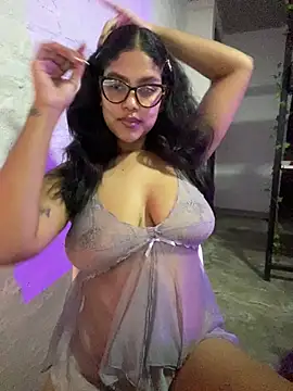 Snapshot of miiabrown18 chatting on July 2026 11:56:01 PM miiabrown18 online show from July 2026 11:56:01 PM
