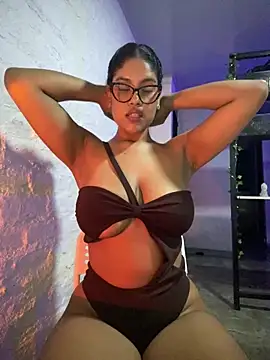 miiabrown18 online show from May 2026 02:53:01 AM