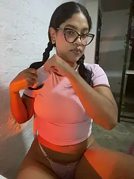 Snapshot of miiabrown18 chatting on July 2026 12:06:01 AM miiabrown18 online show from July 2026 12:06:01 AM