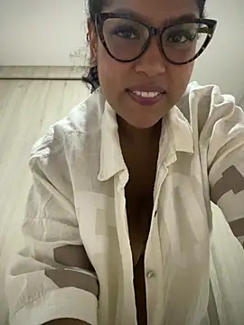 miiabrown18 online show from October 2025 02:12:01 AM