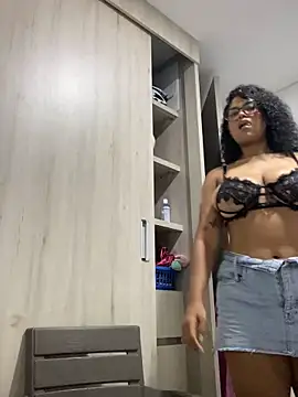 miiabrown18 online show from October 2025 01:49:01 AM