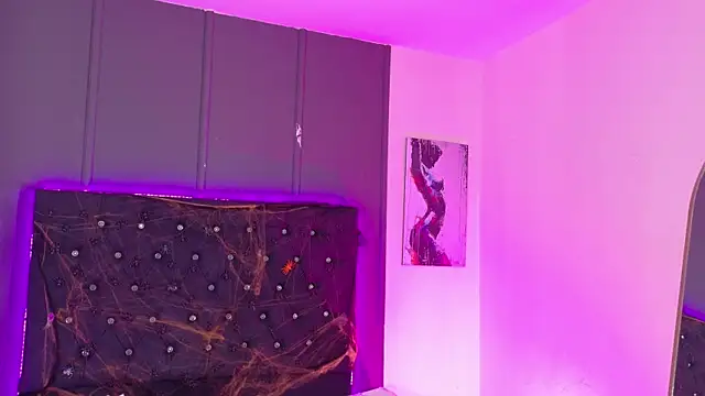 Snapshot of Kataaleya__12 chatting on October 2025 12:02:01 PM Kataaleya 12 online show from October 2025 12:02:01 PM