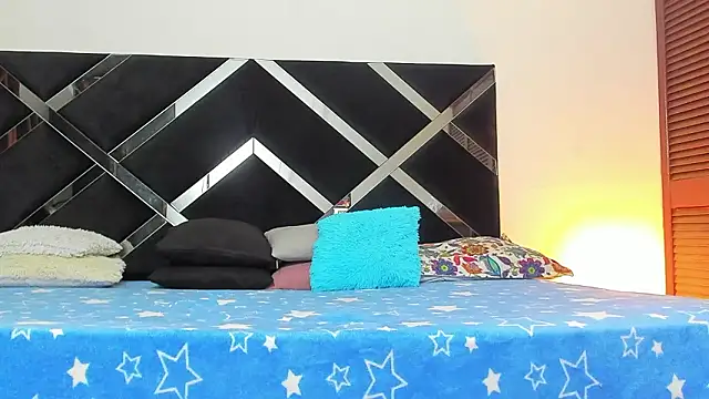 Snapshot of iammariano chatting on March 2026 04:08:01 AM iammariano online show from March 2026 04:08:01 AM