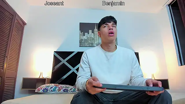 Snapshot of iammariano chatting on March 2026 01:50:01 AM iammariano online show from March 2026 01:50:01 AM