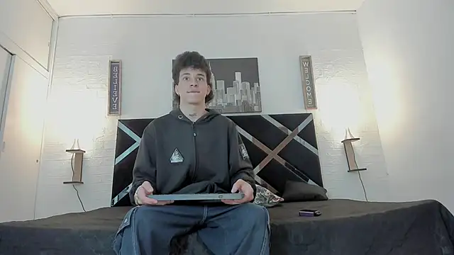 iammariano online show from November 2025 03:32:02 AM