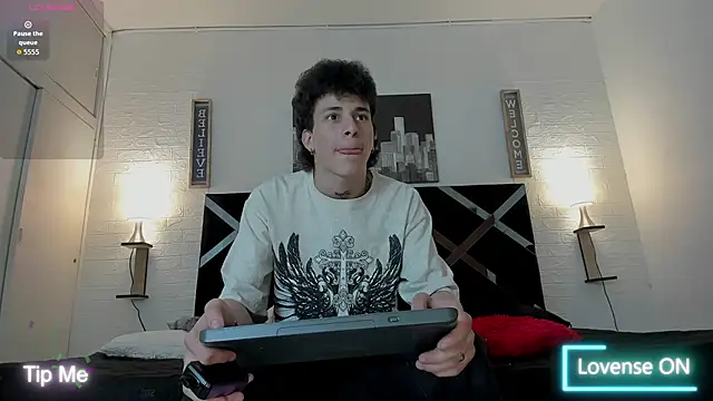 iammariano online show from November 2025 03:21:02 AM