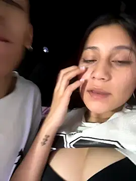 Snapshot of _Kinky69_ chatting on November 2025 09:08:01 PM Kinky69 online show from November 2025 09:08:01 PM