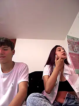 Snapshot of _Kinky69_ chatting on December 2025 09:09:02 PM Kinky69 online show from December 2025 09:09:02 PM