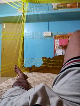 Snapshot of only_woman chatting on November 2025 02:33:01 PM only woman online show from November 2025 02:33:01 PM