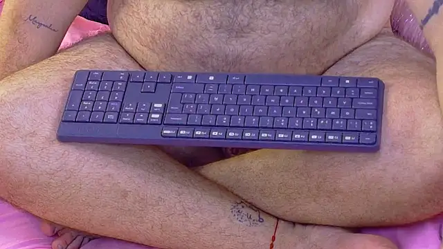 big bearr online show from October 2025 02:56:02 AM