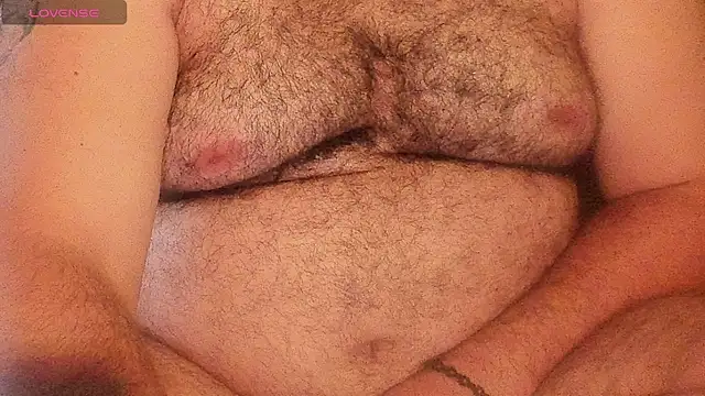 big bearr online show from April 2026 09:06:01 PM