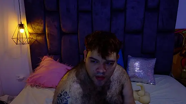 big bearr online show from October 2025 10:19:01 PM