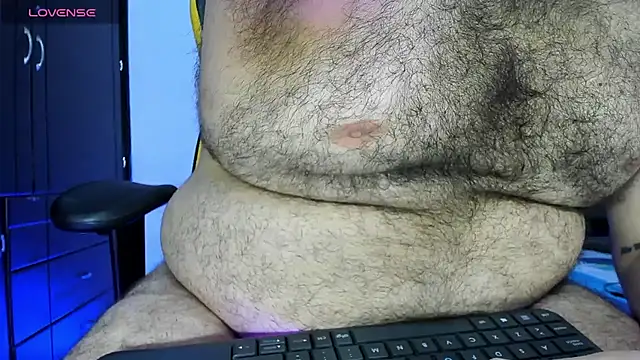 big bearr online show from April 2026 04:04:01 AM