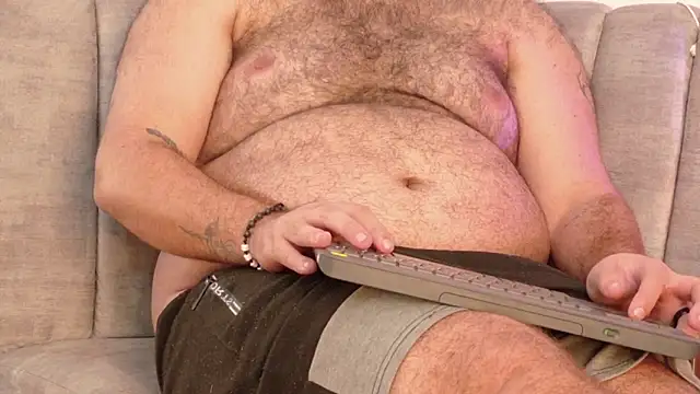 big bearr online show from November 2025 03:39:02 AM