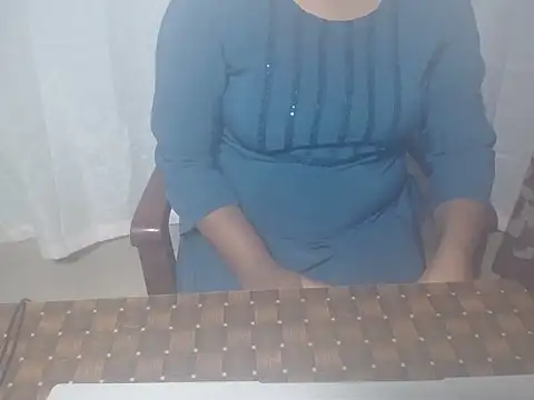henakhan32 online show from October 2025 04:57:01 AM