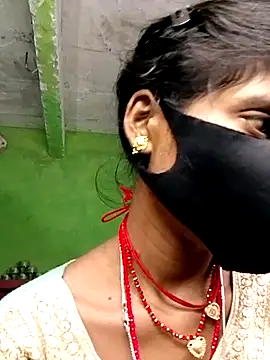 Cuty kinjal online show from September 2025 11:33:02 PM